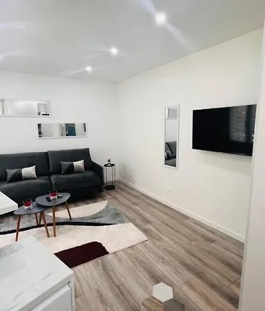 Cosy Buttes-chaumont Apartamento *