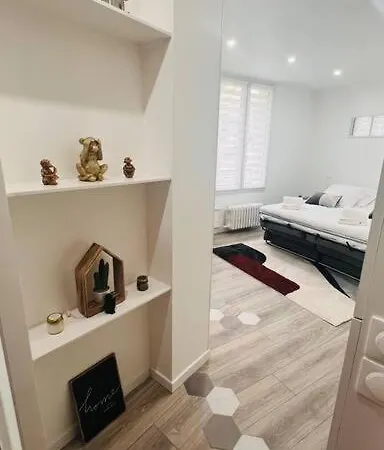 Cosy Buttes-chaumont